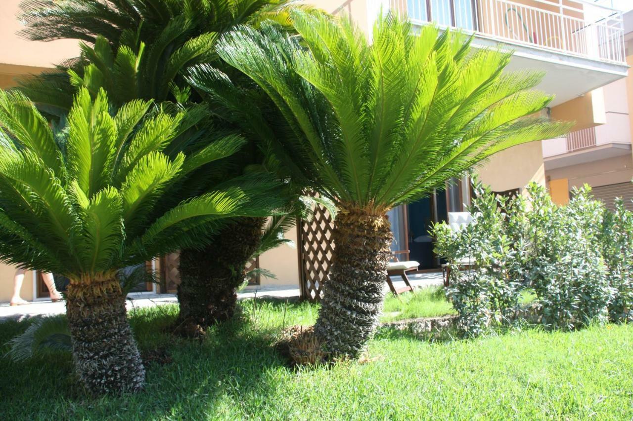 Villa Maria Мета Екстериор снимка